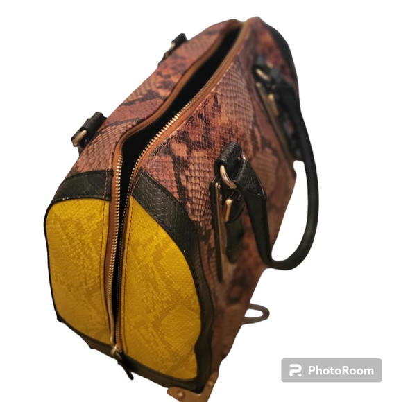 Bag - Picture 2 of 2